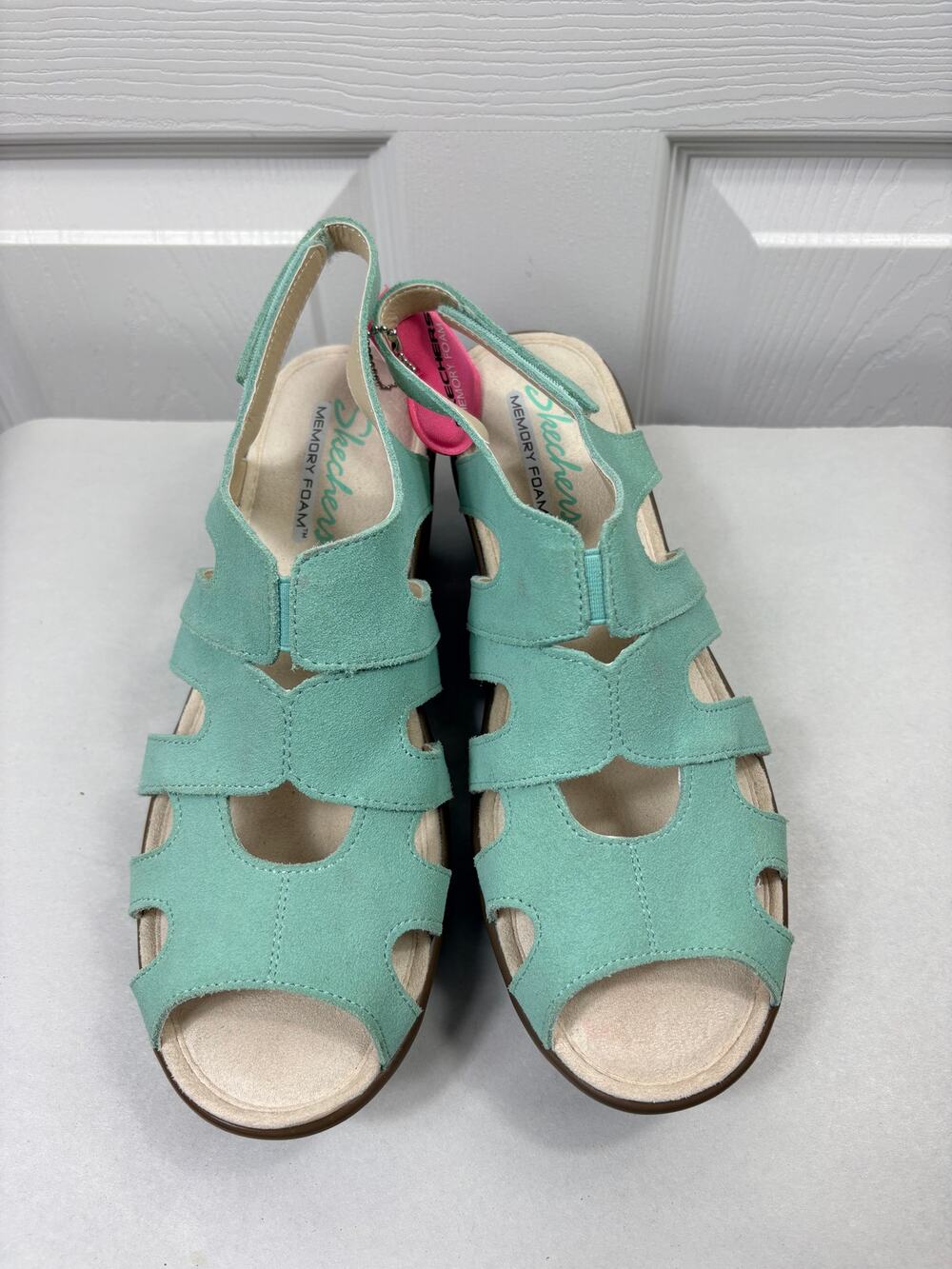 Skechers Women's Parallel Styling Leather Slingback Wedges Mint Size 8 Wide NWOT